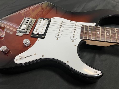 Yamaha pacifica 112v - 112v, case