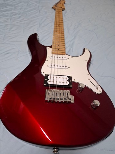 Yamaha pacifica 112 red - yamaha,